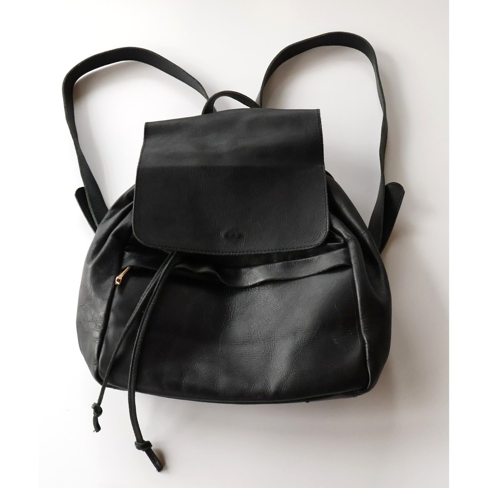 Mini Enku Leather Backpack - Black